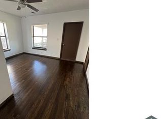 2307 E 28th St #2, Kansas City, MO 64109