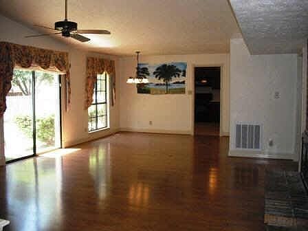 4th image of 403 N Allen Heights Dr