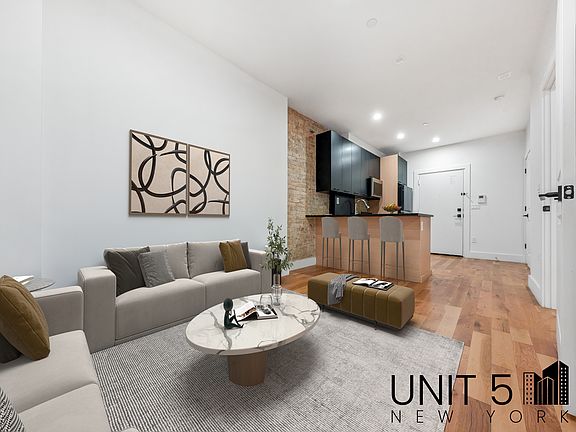 2nd image of 1056 Jefferson Ave #2A