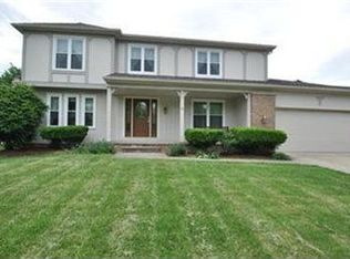 3402 Middle Post Ln, Rocky River, OH