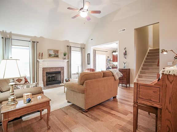 5th image of 1268 Hensfield Dr