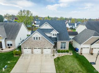 115 Berry Manor Cir, Saint Peters, MO 63376