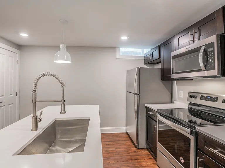 310 E Lanvale St — Photo 19