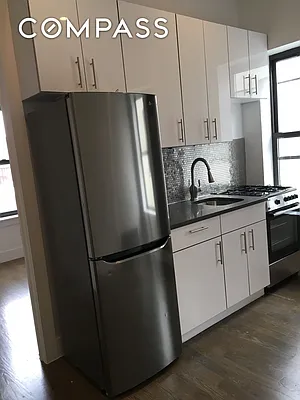 Rented by Compass | media 7