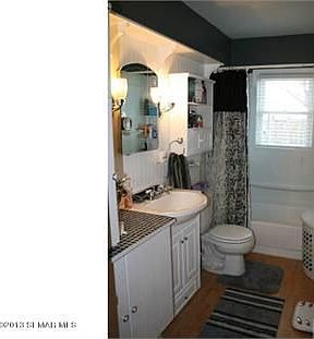4th image of 303 E Park St