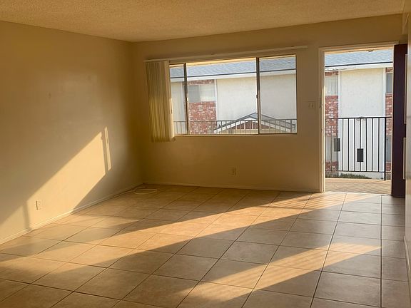 Very bright living room