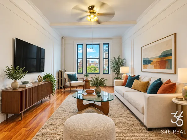 555 Edgecombe Avenue image 1 of 6