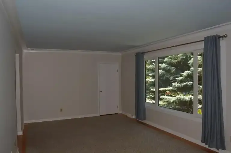 2 bed, 1.0 bath, 1000 sqft, $1,495 — Photo 2