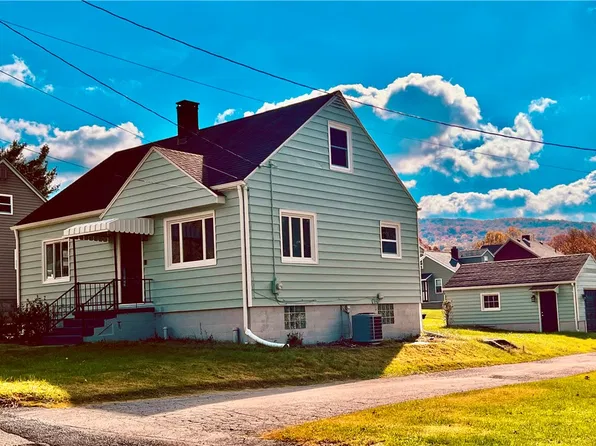 519 Newmyer Ave, Connellsville, PA 15425