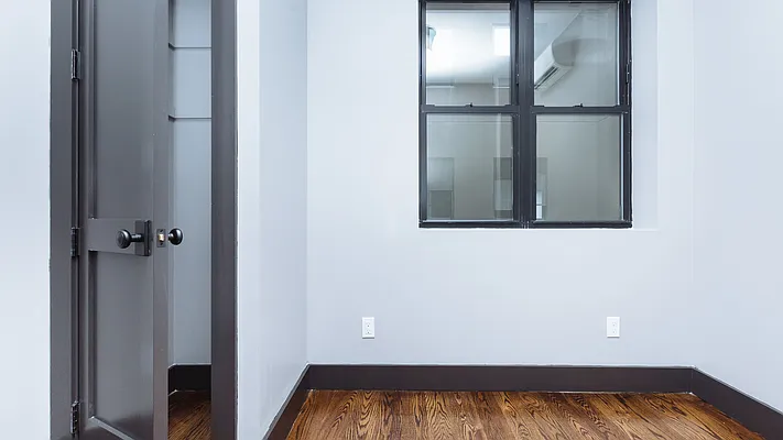 Rented by Nooklyn NYC LLC | media 30