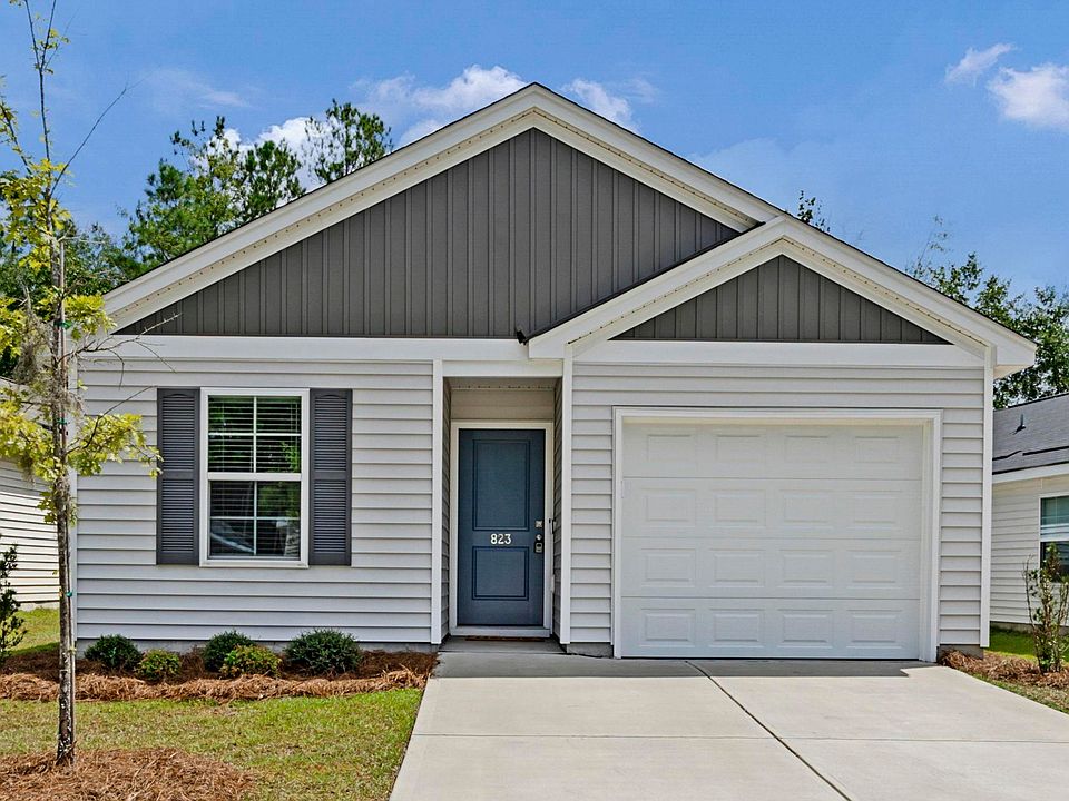 1st image of 823 Summerwood Ln