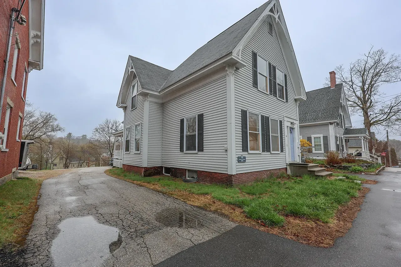 2 bed, 1100 sqft, $2,000 — Photo 2