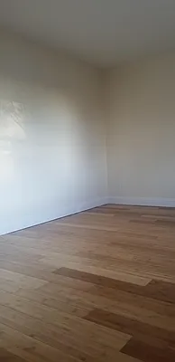 Rented by Bouklis Group | media 7