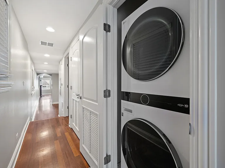 3723 N Wilton Ave #3 — Photo 15