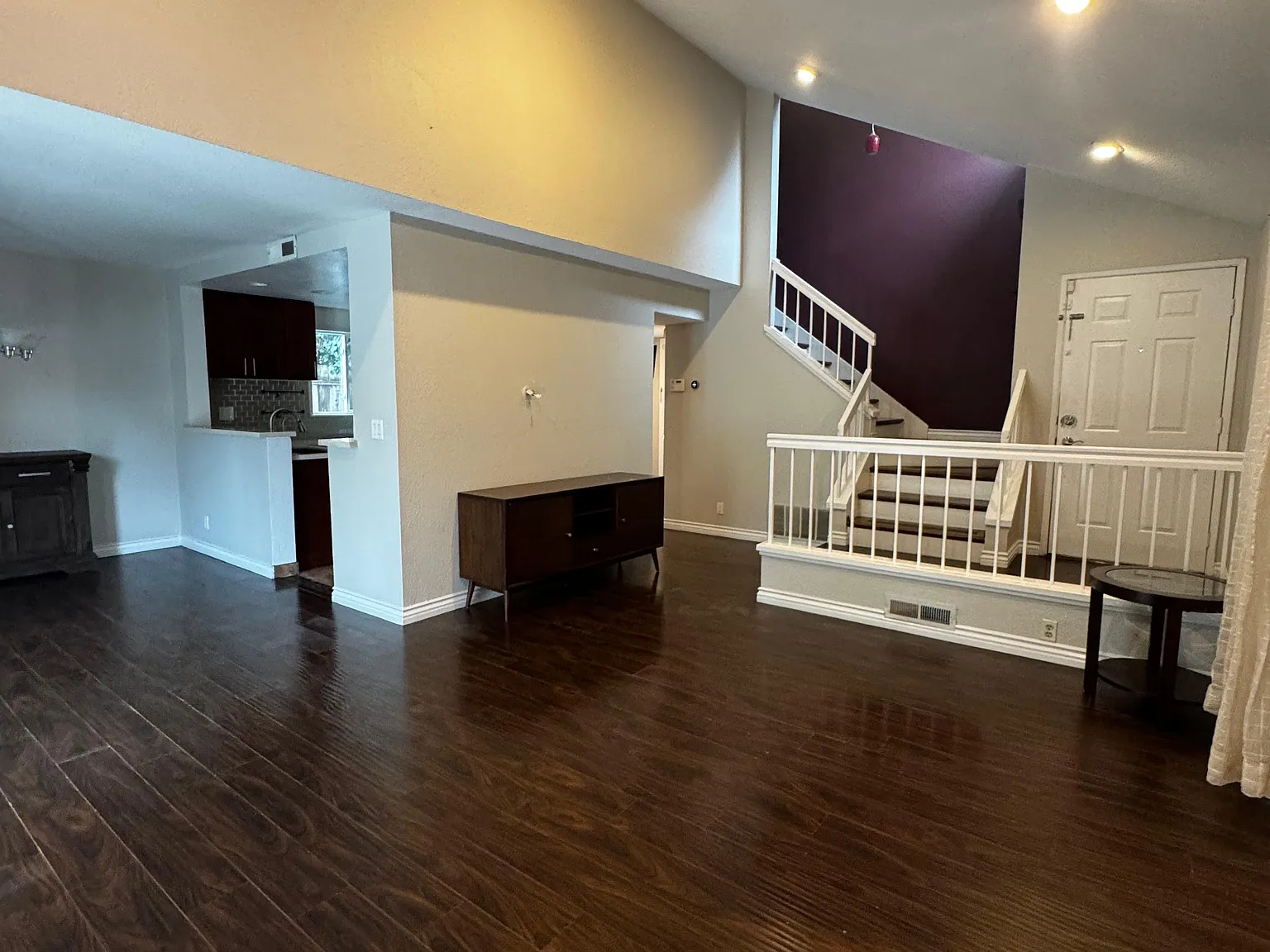 3 bed, 2.5 bath, 1486 sqft, $4,750 — Photo 3