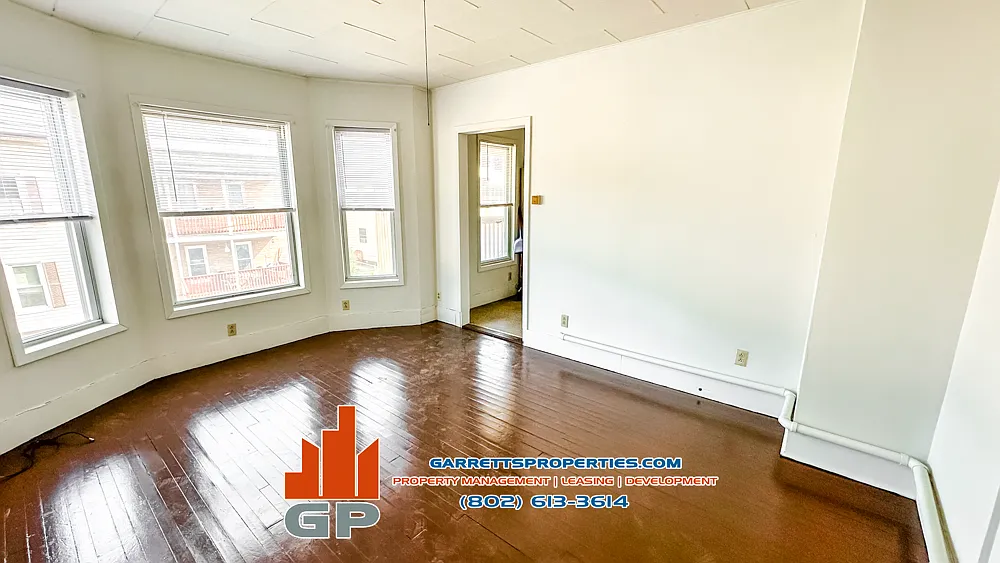 15 Brook St — Photo 4