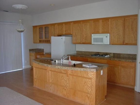 Kitchen-Island