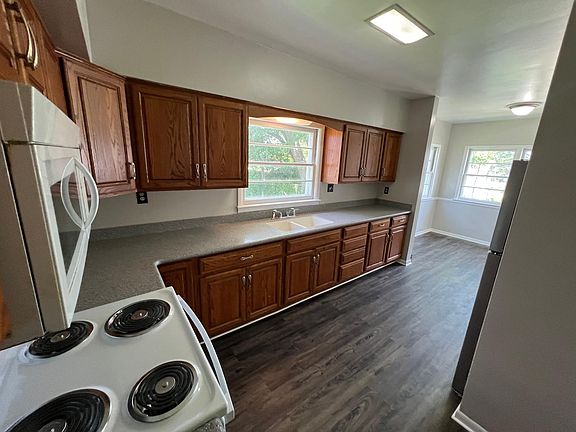 3rd image of 201 N Lincoln Ave #1