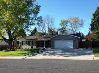 6402 E Dickenson Pl, Denver, CO 80222