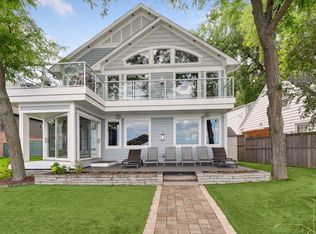 2807 McKenzie Point Rd, Wayzata, MN 55391