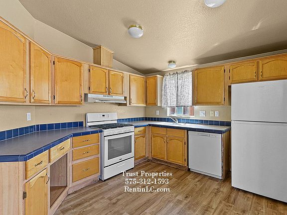 3rd image of 2729 Ben Boldt Pl
