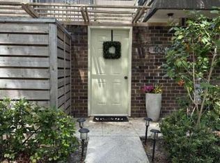 406 4th Ter, Palm Beach Gardens, FL 33418