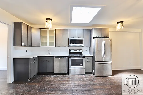 Rented by EXP Realty NYC | media 2