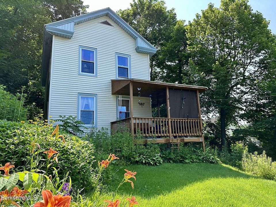 1st image of 16 Briggs Ave