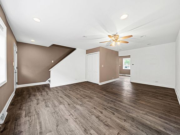 2nd image of 130 N Waller Ave APT E
