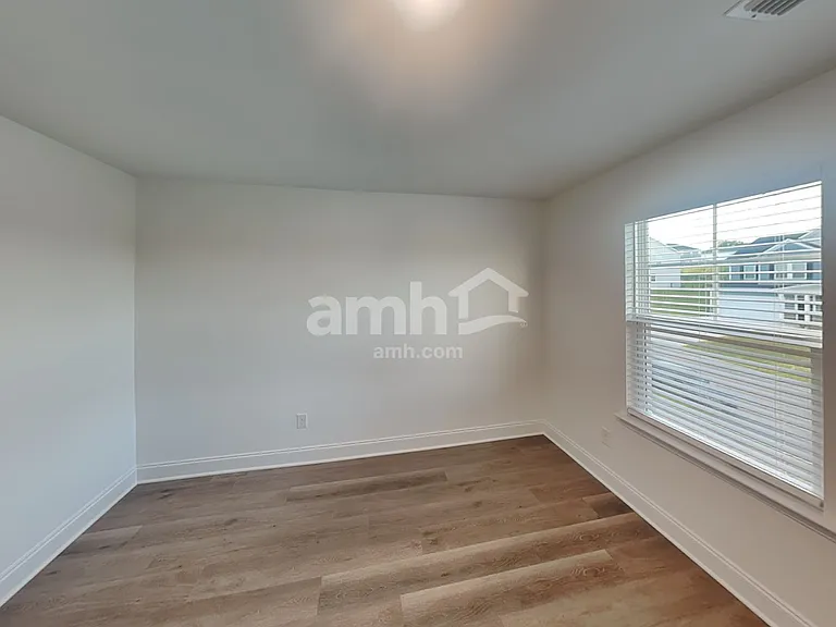 210 Gershon Way — Photo 15