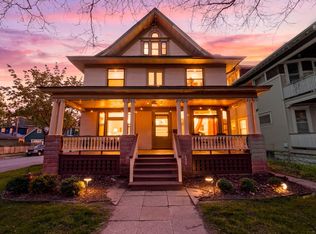 802 Ashland Ave, Saint Paul, MN 55104