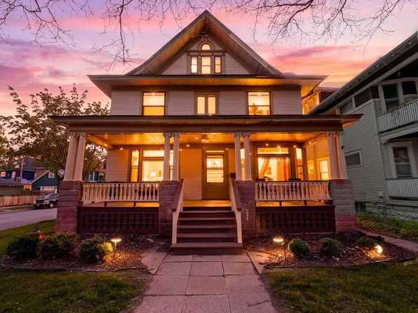 802 Ashland Ave, Saint Paul, MN 55104