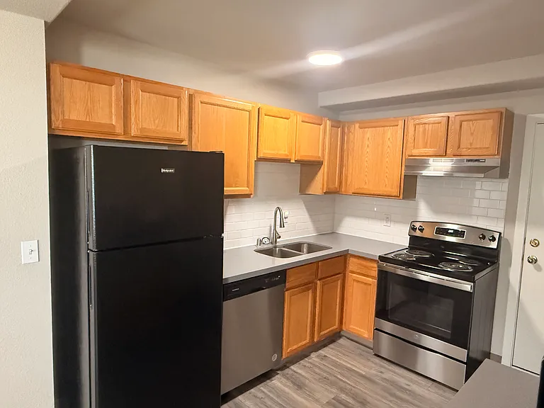 415 Fawcett Ave #4 — Photo 2