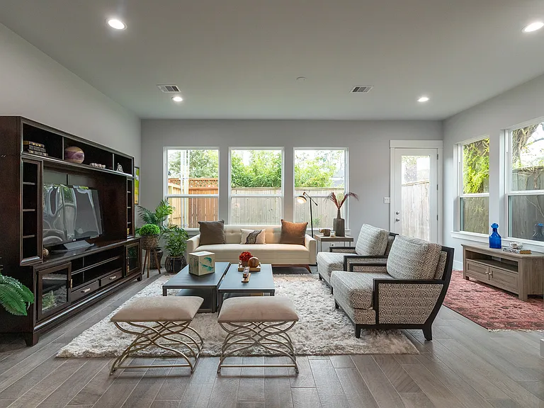 7722 Westside Villas Ln — Photo 22
