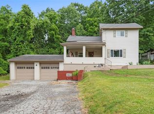 807 Burchfield Rd, Allison Park, PA 15101