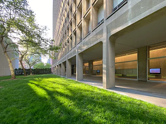 Rented by Compass | media 20