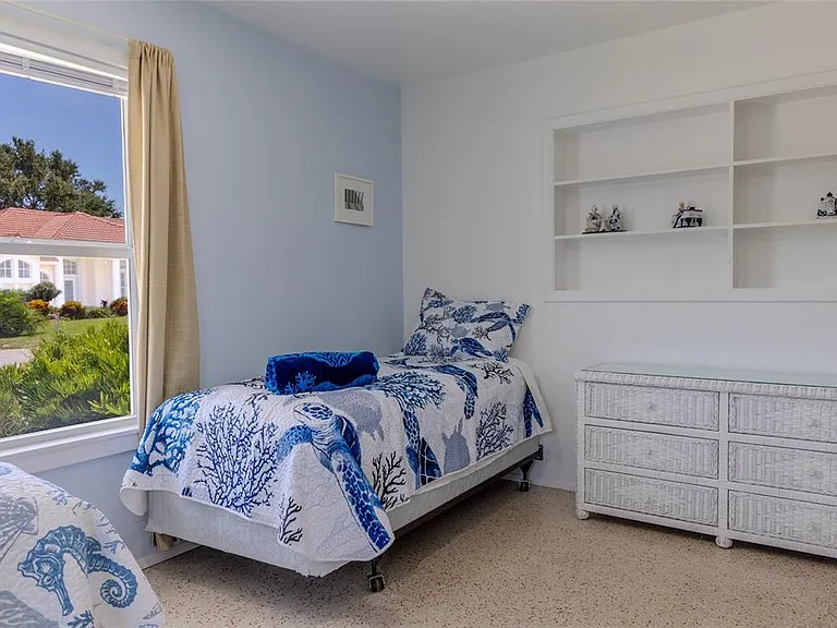 416 Sunset Dr — Photo 40