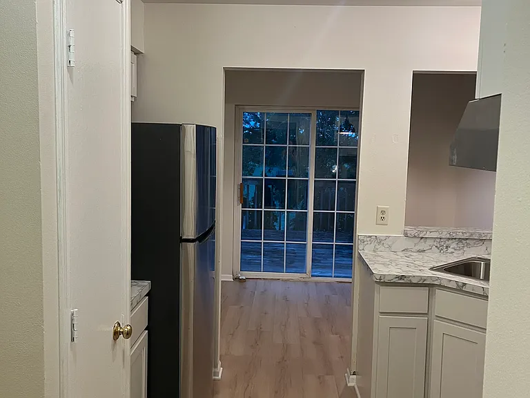 8709 High Rd — Photo 10