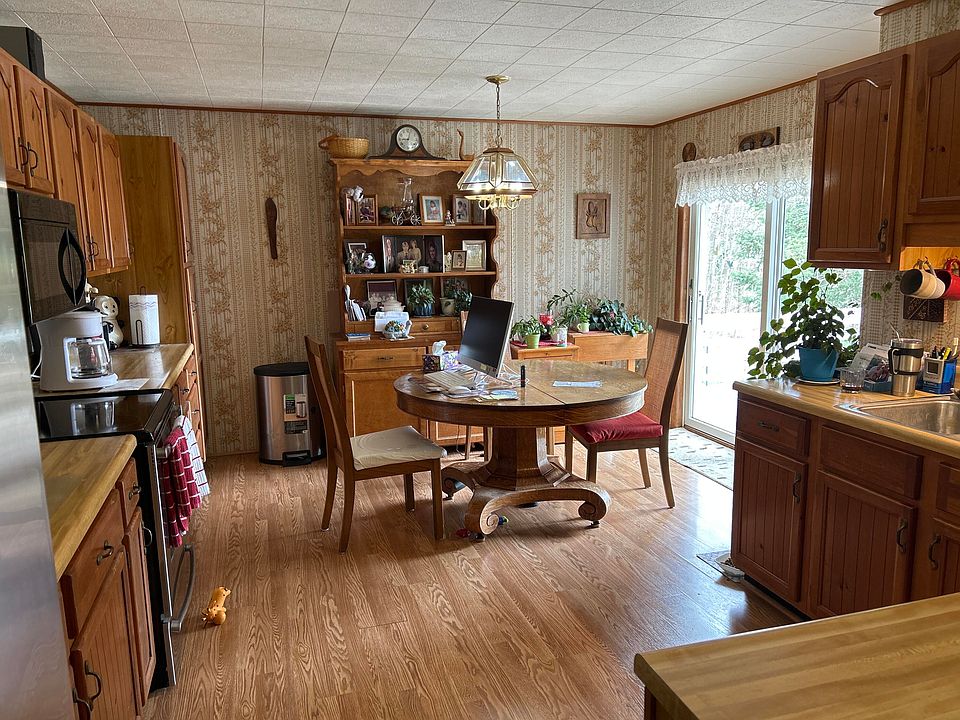 9269 Fitzpatrick Rd, Alpena, MI 49707 | Zillow