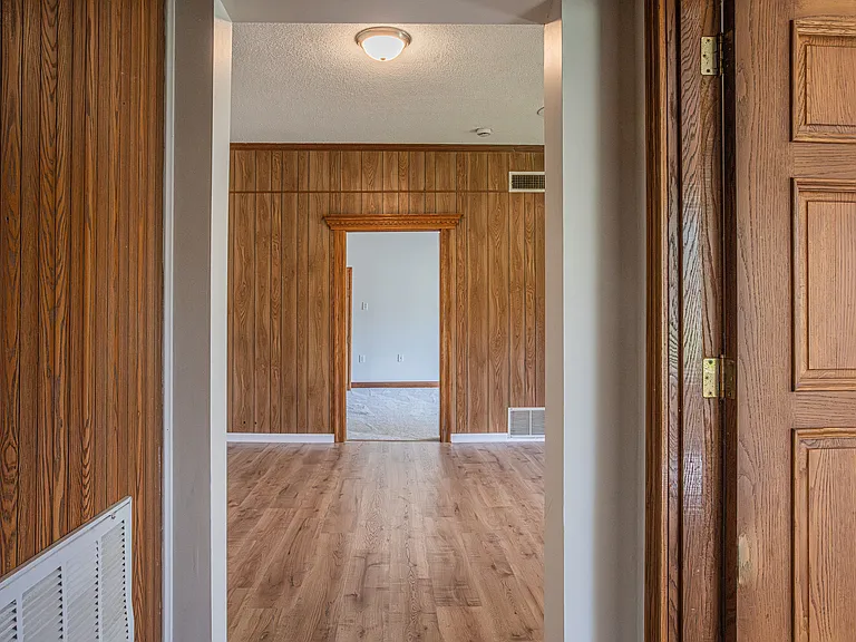 3245 Highway 61 E #1 — Photo 5