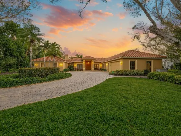 1634 N Lodge Dr, Sarasota, FL 34239