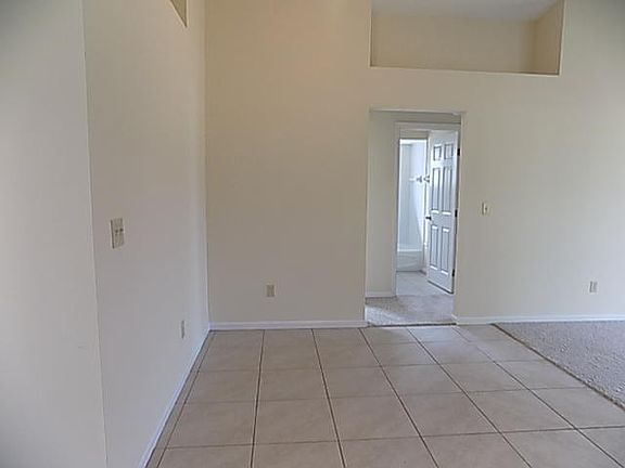 5th image of 6950 NW Daffodil Ln