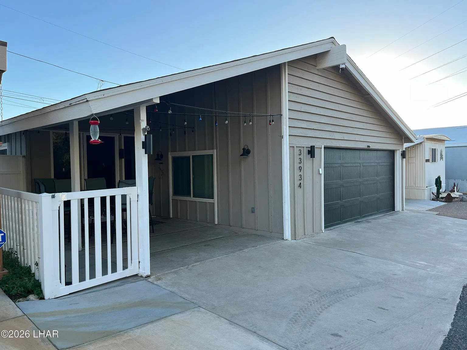 3 bed, 2.0 bath, 1154 sqft, $2,800 — Photo 2