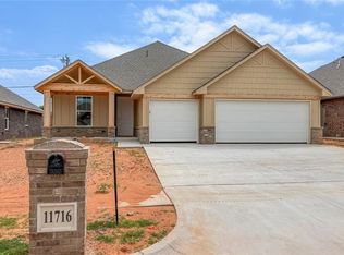 11716 SW 15th Ter, Yukon, OK 73099