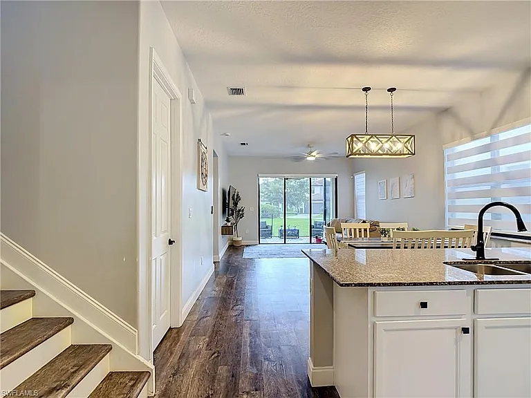 5431 Ferris Ave — Photo 2