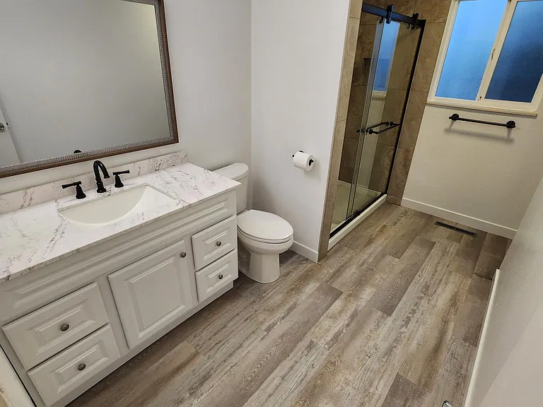 1085 Applewood Dr — Photo 13