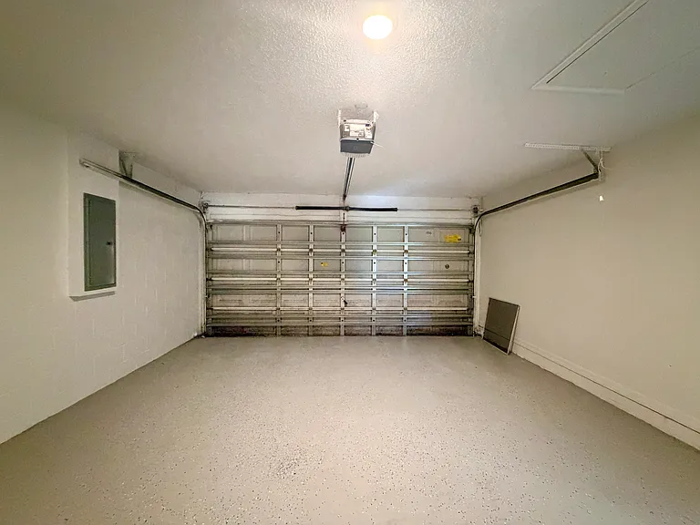 47 Sawfish Ct — Photo 40
