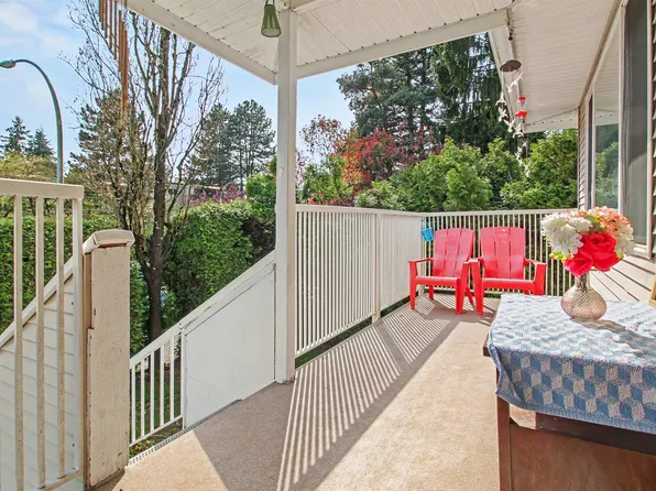 13915 72nd Ave #101, Surrey, BC V3W 2P6