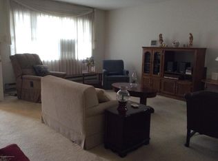 17 Abbey Rd, Brick, NJ 08723