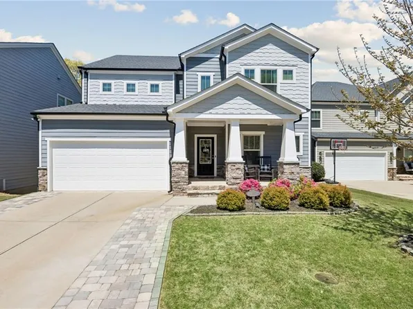 129 Grove View Rd, Woodstock, GA 30189